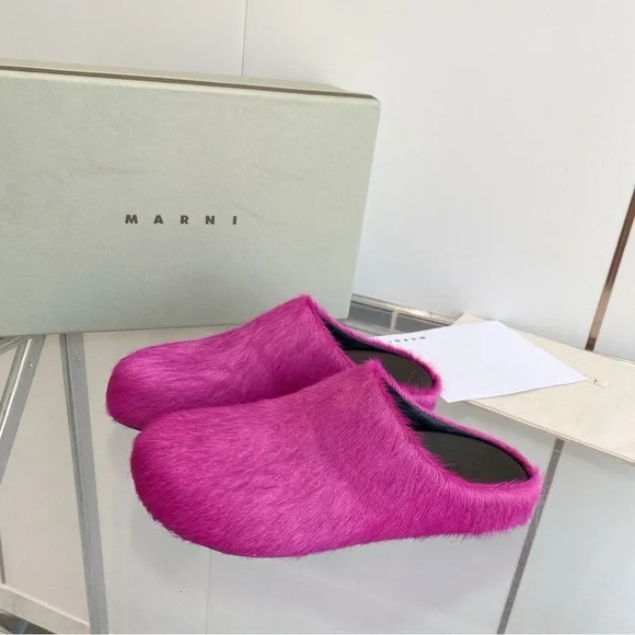 Marni Women’s Slippers - Picture 2 of 8